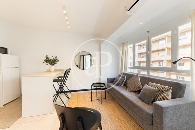 2 slaapkamer Appartement te huur in Es Forti, Palma de Mallorca - € 1.800 (Ref: 9431084)