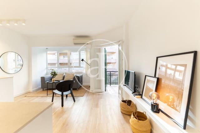 2 bedroom Apartment for rent in Es Forti, Palma de Mallorca - € 1,600 (Ref: 9431085)