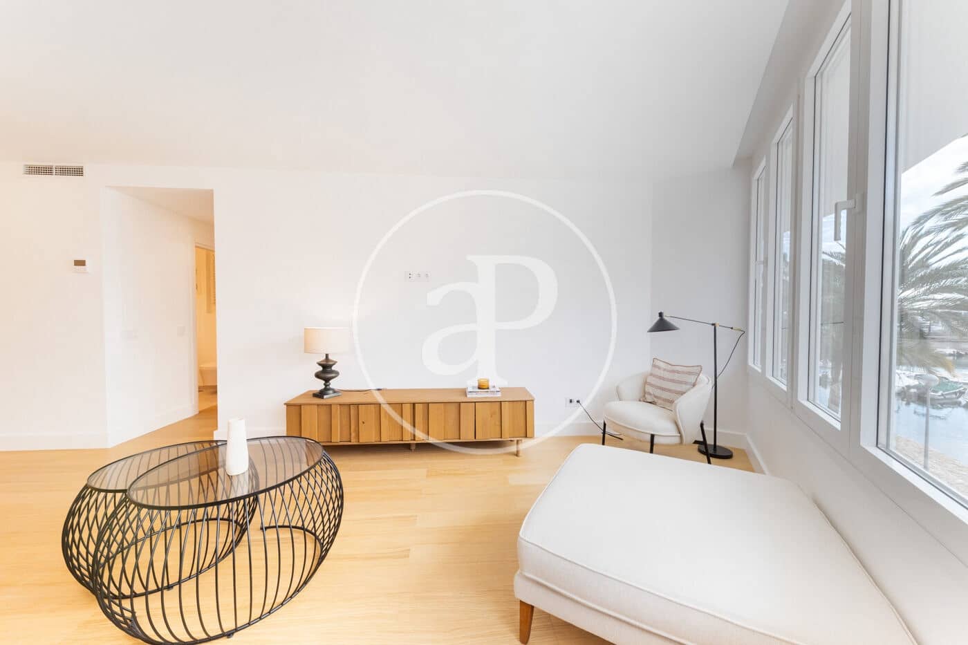 2 bedroom Apartment for sale in Palma de Mallorca - € 730,000 (Ref: 9433438)