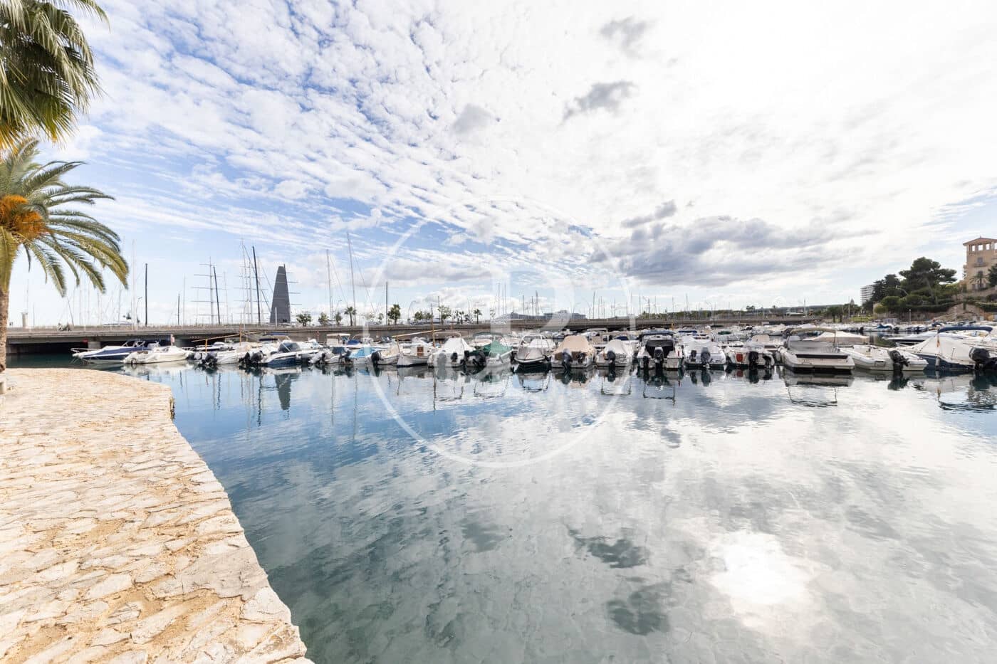 2 bedroom Apartment for sale in Palma de Mallorca - € 730,000 (Ref: 9433438)