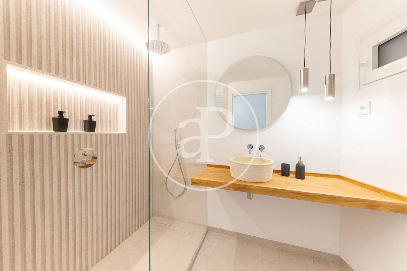 2 bedroom Apartment for sale in Palma de Mallorca - € 730,000 (Ref: 9433438)