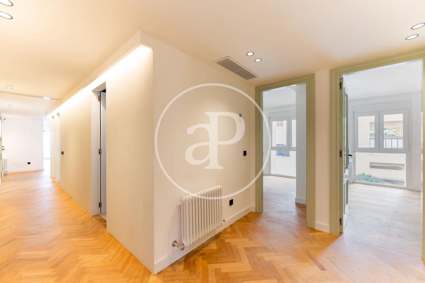 3 soverom Leilighet til leie i Palma de Mallorca med svømmebasseng - € 4 500 (Ref: 9437123)