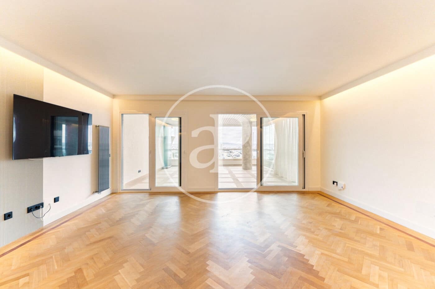 3 soverom Leilighet til leie i Palma de Mallorca med svømmebasseng - € 4 500 (Ref: 9437123)