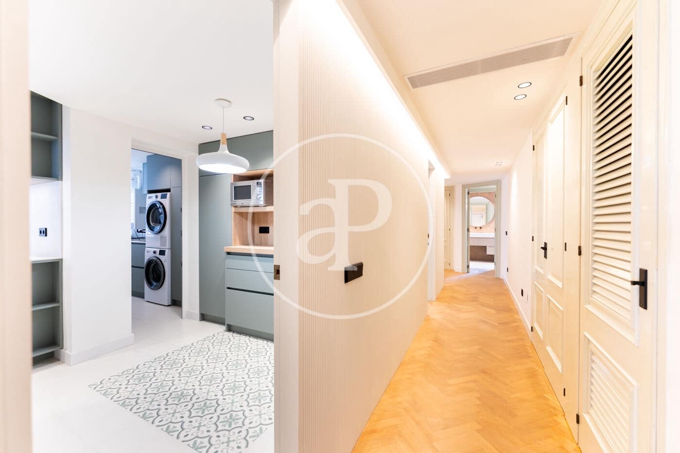 3 soverom Leilighet til leie i Palma de Mallorca med svømmebasseng - € 4 500 (Ref: 9437123)