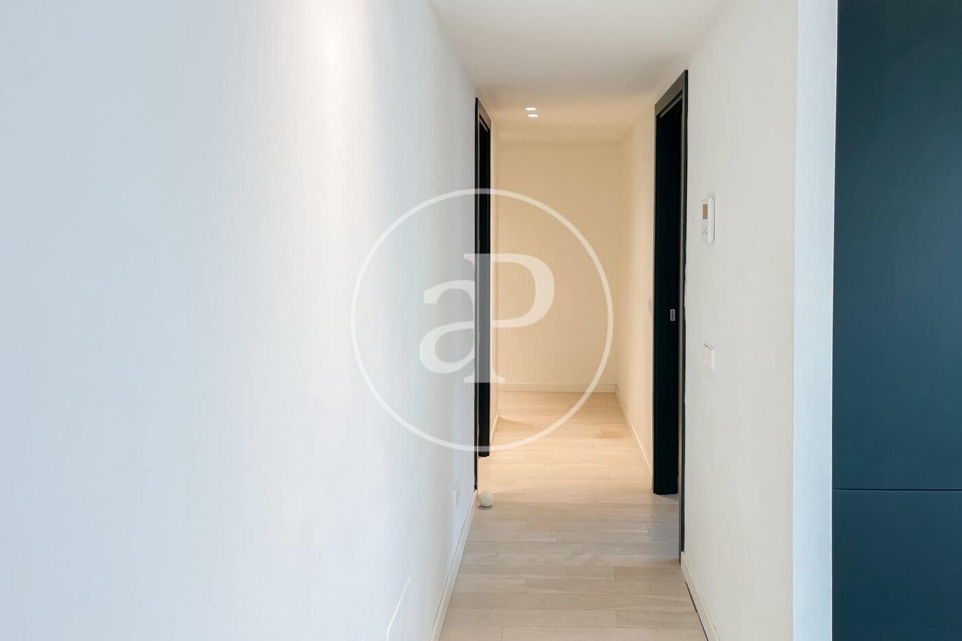 1 soverom Leilighet til leie i Palma de Mallorca med svømmebasseng - € 1 600 (Ref: 9437124)