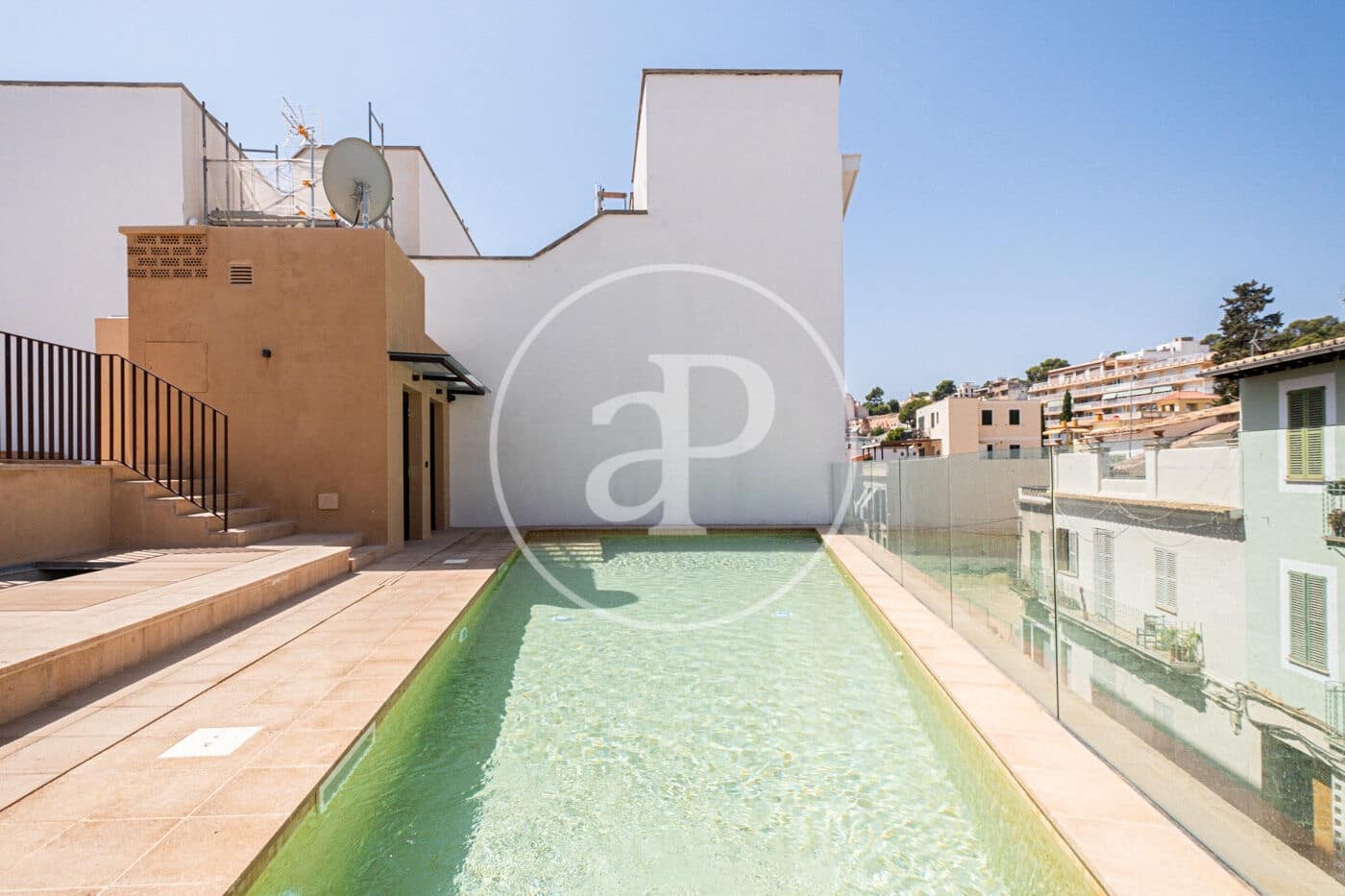 1 soverom Leilighet til leie i Palma de Mallorca med svømmebasseng - € 1 600 (Ref: 9437124)