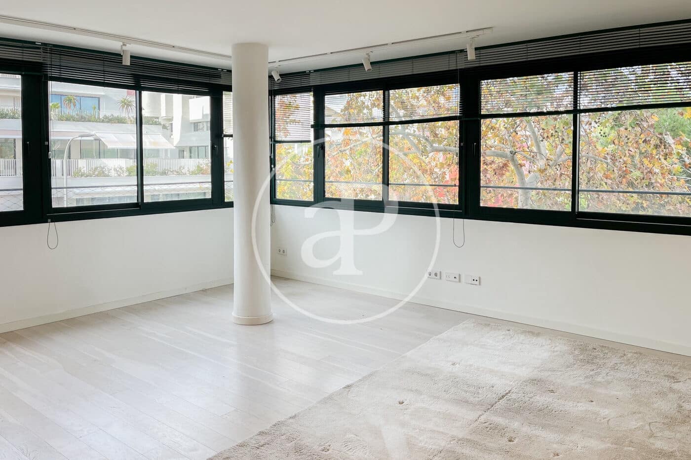 1 soverom Leilighet til leie i Palma de Mallorca med svømmebasseng - € 1 600 (Ref: 9437124)