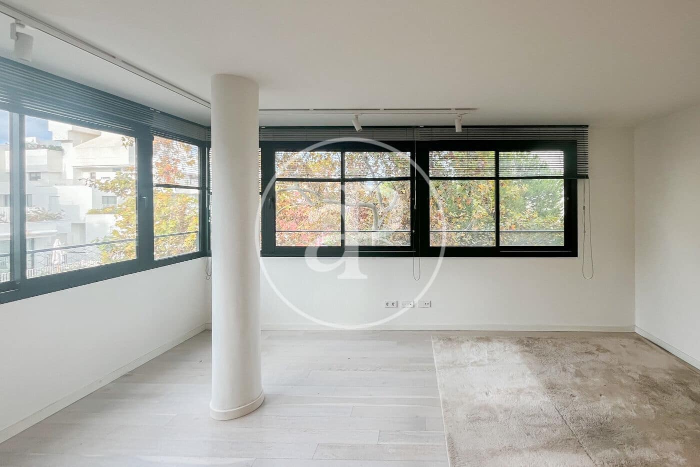 1 soverom Leilighet til leie i Palma de Mallorca med svømmebasseng - € 1 600 (Ref: 9437124)