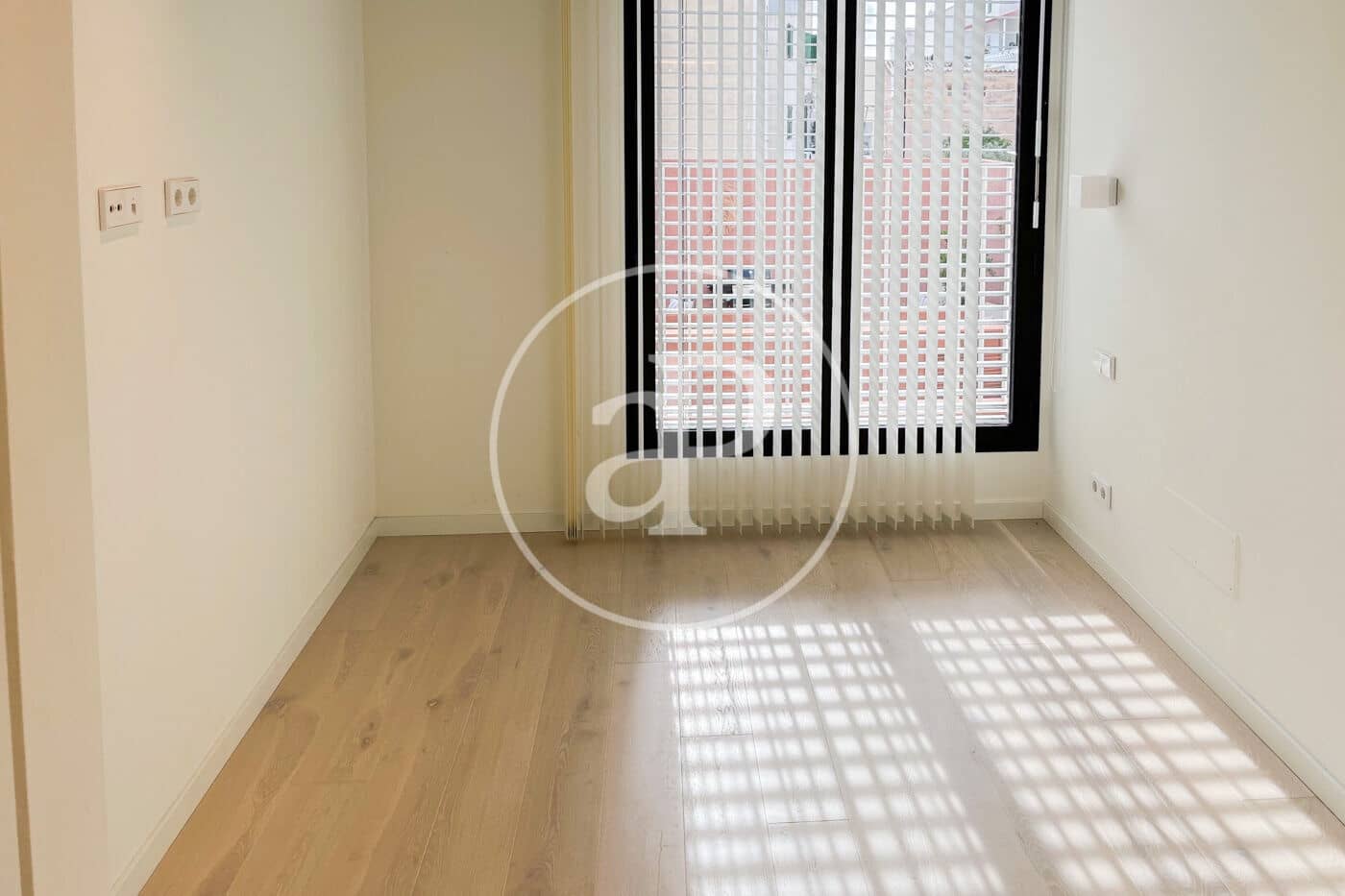 2 bedroom Apartment for rent in Palma de Mallorca - € 2,700 (Ref: 9437125)