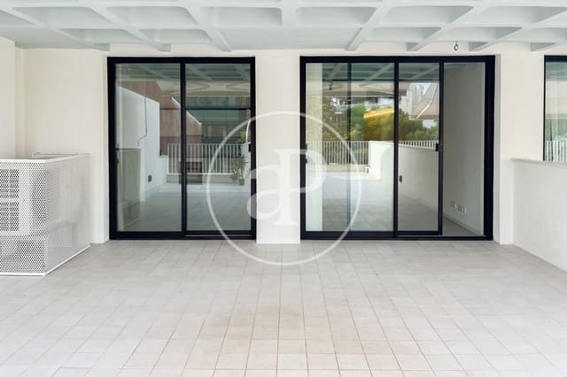 2 bedroom Apartment for rent in El Terreno, Palma de Mallorca - € 2,700 (Ref: 9437125)