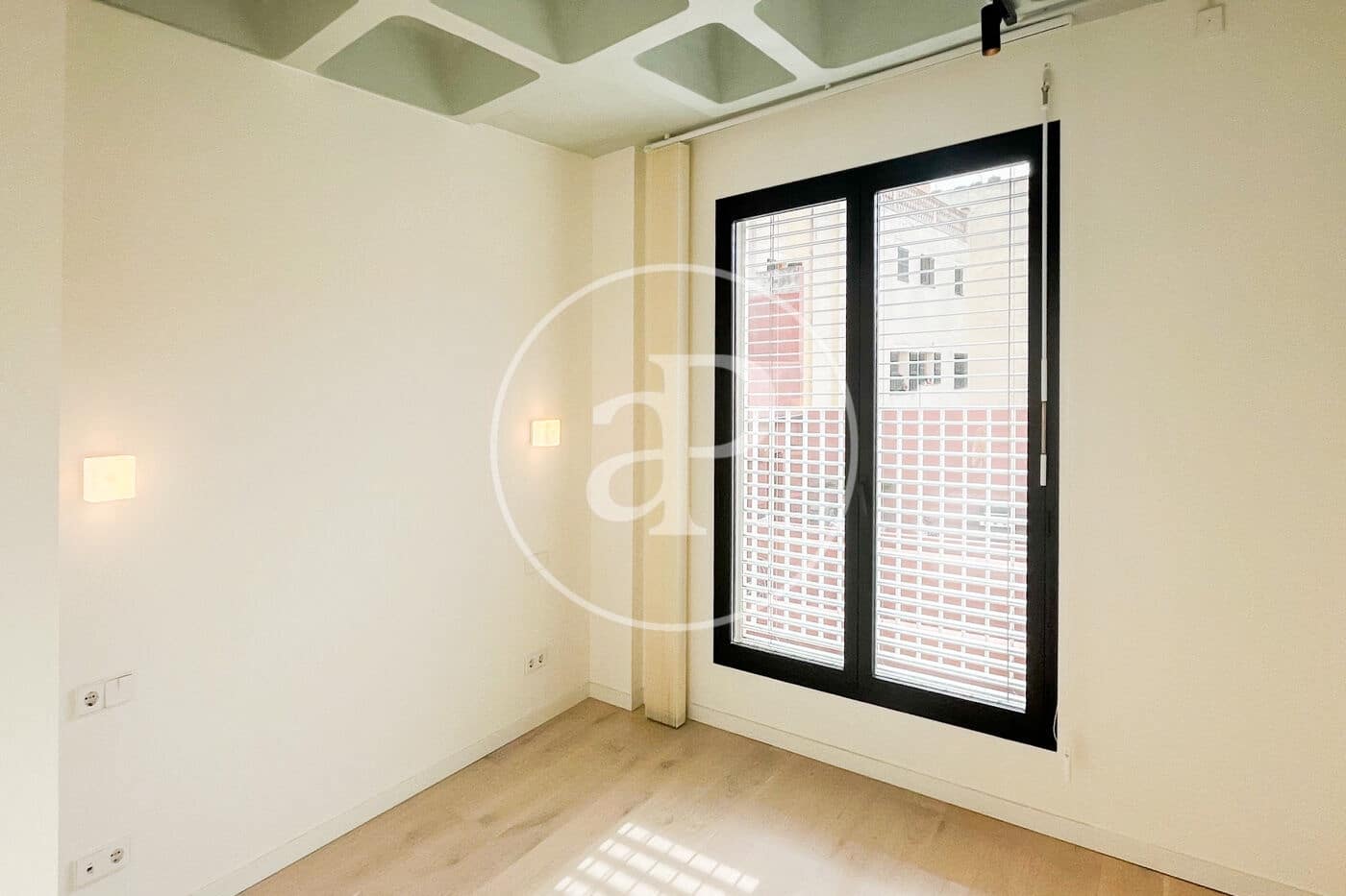 2 bedroom Apartment for rent in Palma de Mallorca - € 2,700 (Ref: 9437125)