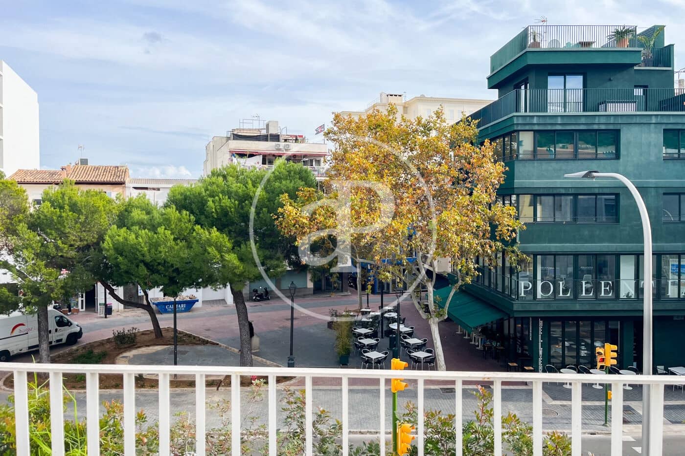 2 bedroom Apartment for rent in Palma de Mallorca - € 2,700 (Ref: 9437125)