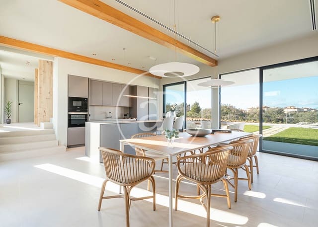 4 soveværelse Villa til salg i Son Gual, Palma de Mallorca med swimmingpool - € 2.790.000 (Ref: 9446354)