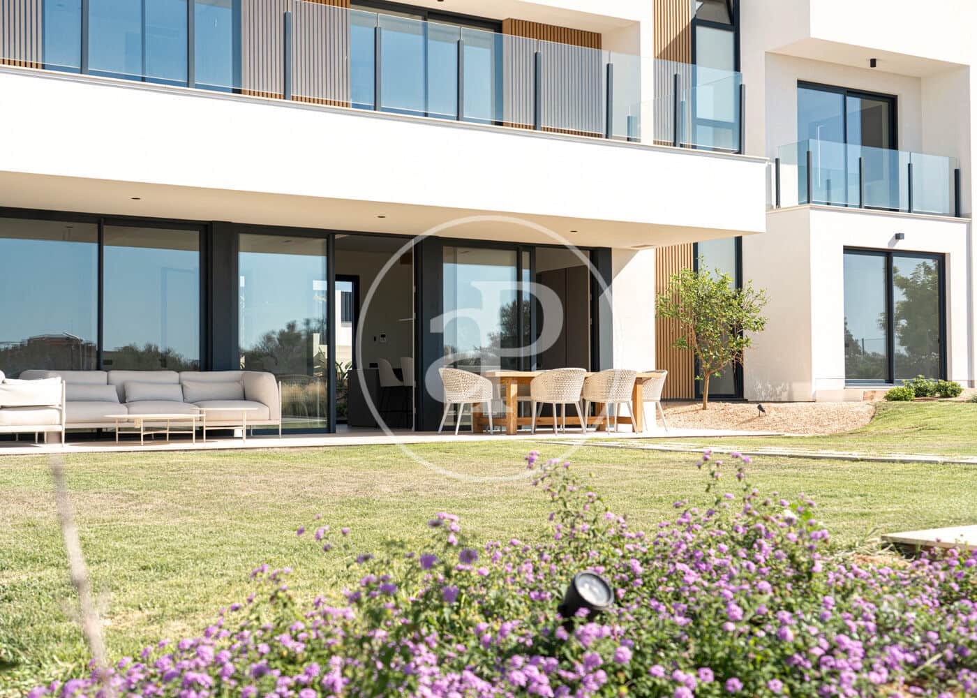 4 bedroom Villa for sale in Son Gual with pool - € 2,790,000 (Ref: 9446354)