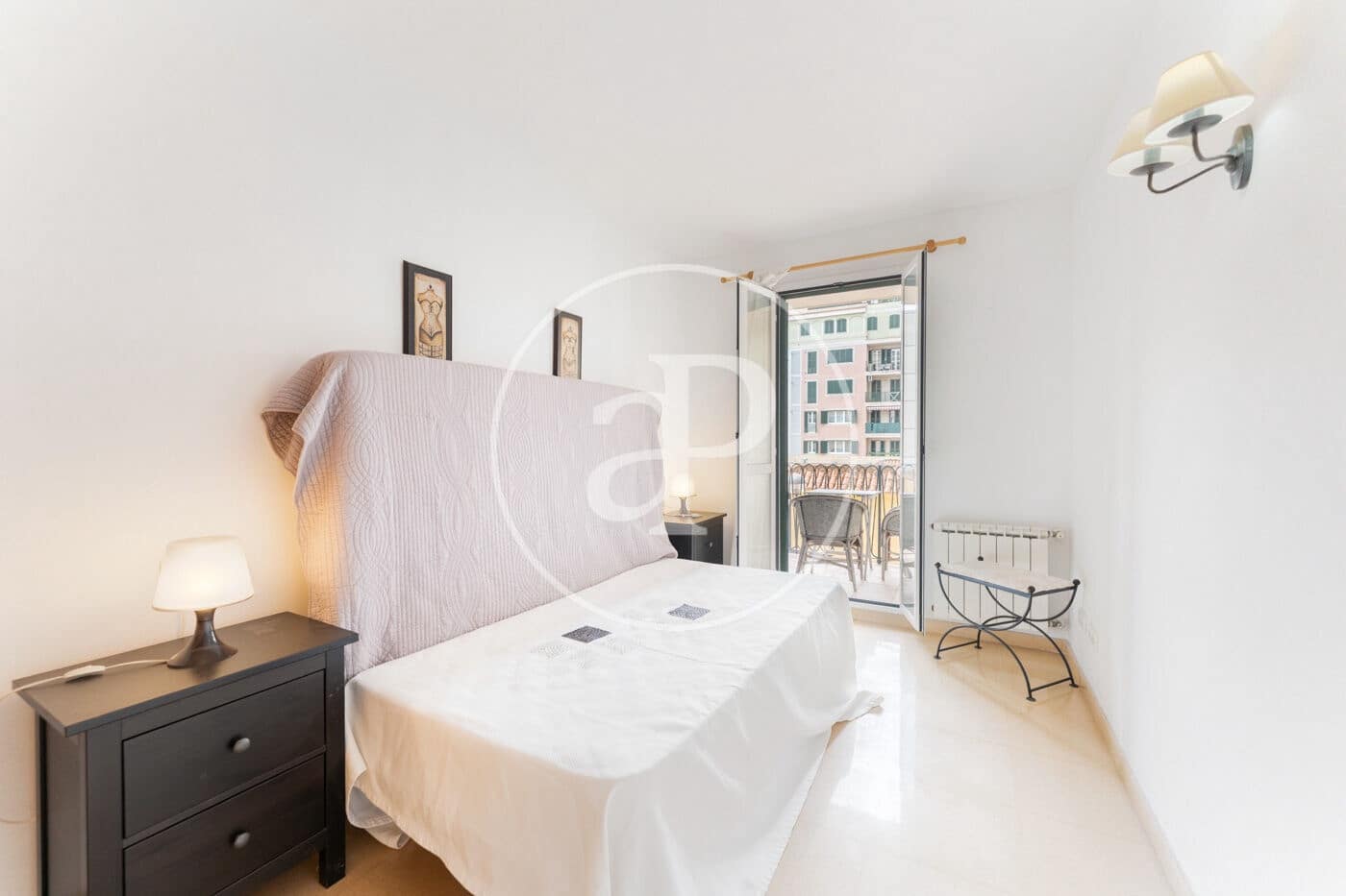 1 soverom Leilighet til leie i Palma de Mallorca med svømmebasseng - € 1 250 (Ref: 9446355)