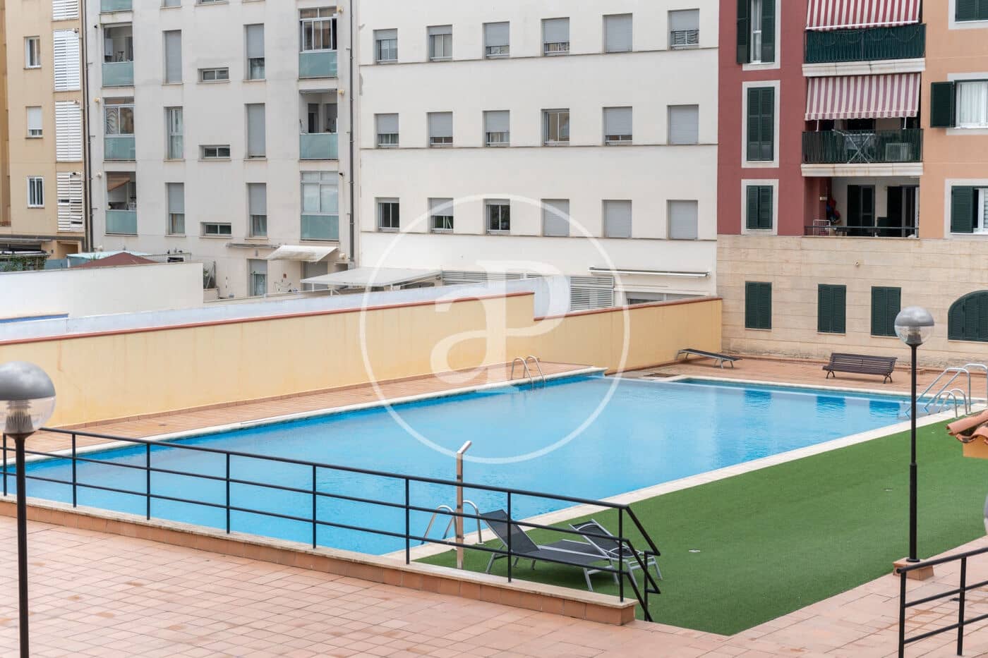 1 soverom Leilighet til leie i Palma de Mallorca med svømmebasseng - € 1 250 (Ref: 9446355)