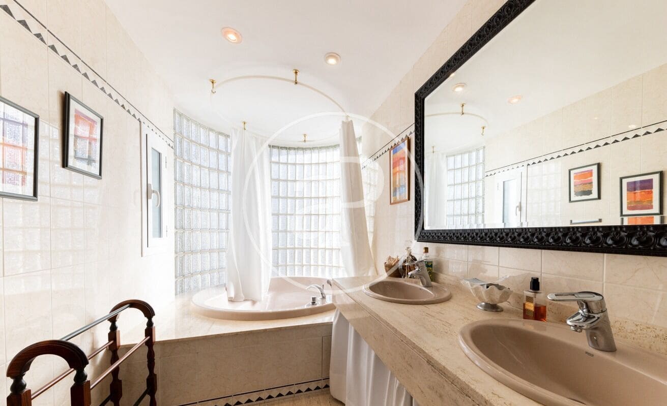 4 sovrum Villa till salu i Palma de Mallorca med pool - 1 350 000 € (Ref: 9452143)