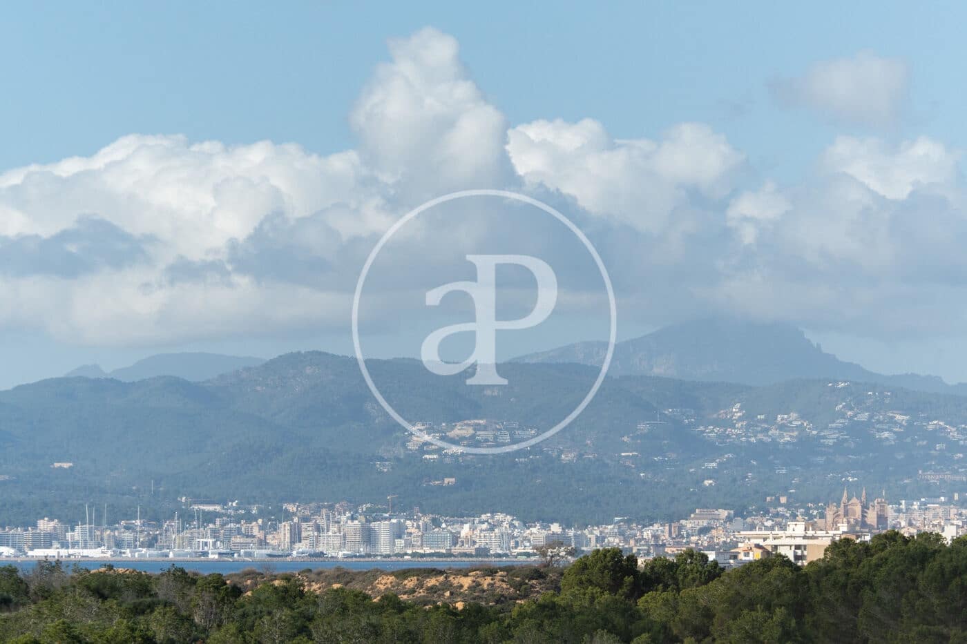 3 bedroom Villa for sale in Can Pastilla with pool - € 1,290,000 (Ref: 9452144)