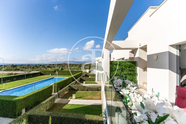 3 bedroom Villa for sale in Can Pastilla, Palma de Mallorca with pool - € 1,290,000 (Ref: 9452144)