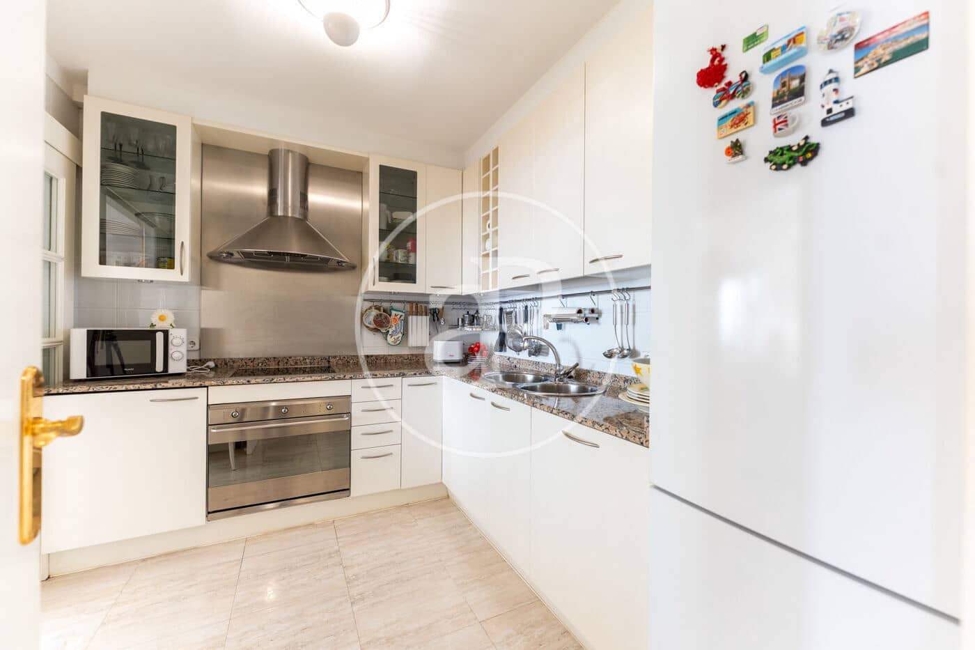 Apartamento de 2 habitaciones en Calvià en alquiler con piscina - 2.600 € (Ref: 9474212)