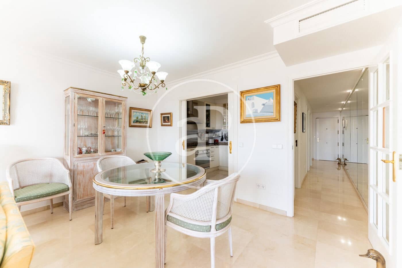 Apartamento de 2 habitaciones en Calvià en alquiler con piscina - 2.600 € (Ref: 9474212)