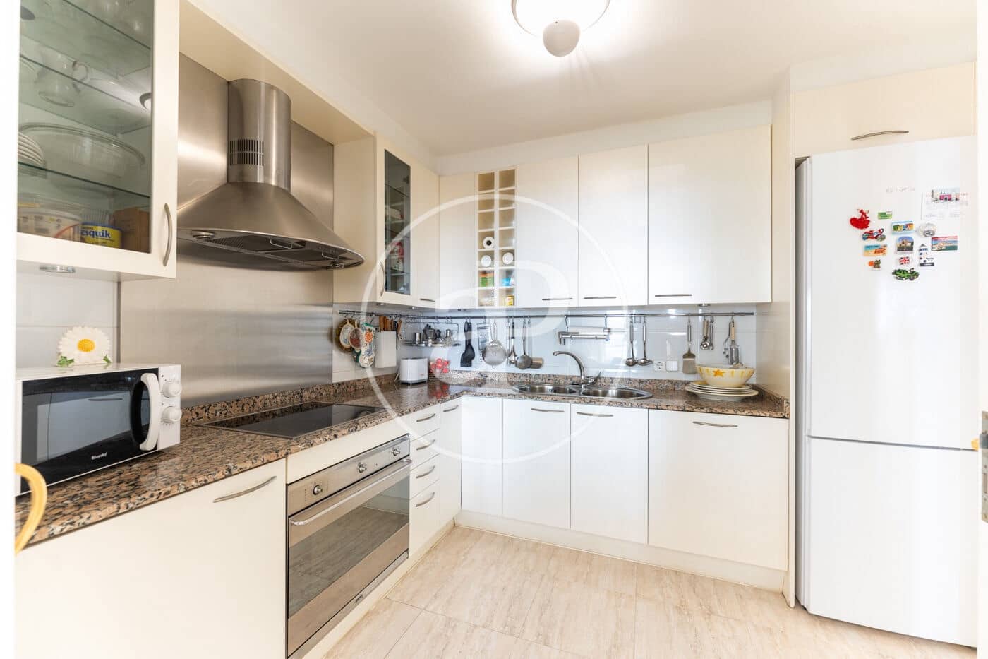 Apartamento de 2 habitaciones en Calvià en alquiler con piscina - 2.600 € (Ref: 9474212)