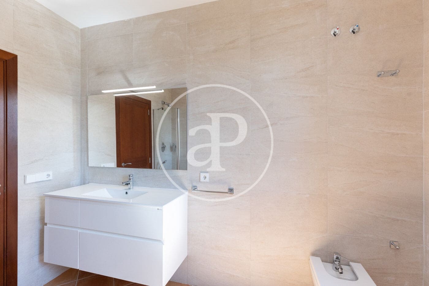 4 bedroom Villa for rent in Palma de Mallorca with pool - € 4,900 (Ref: 9485299)