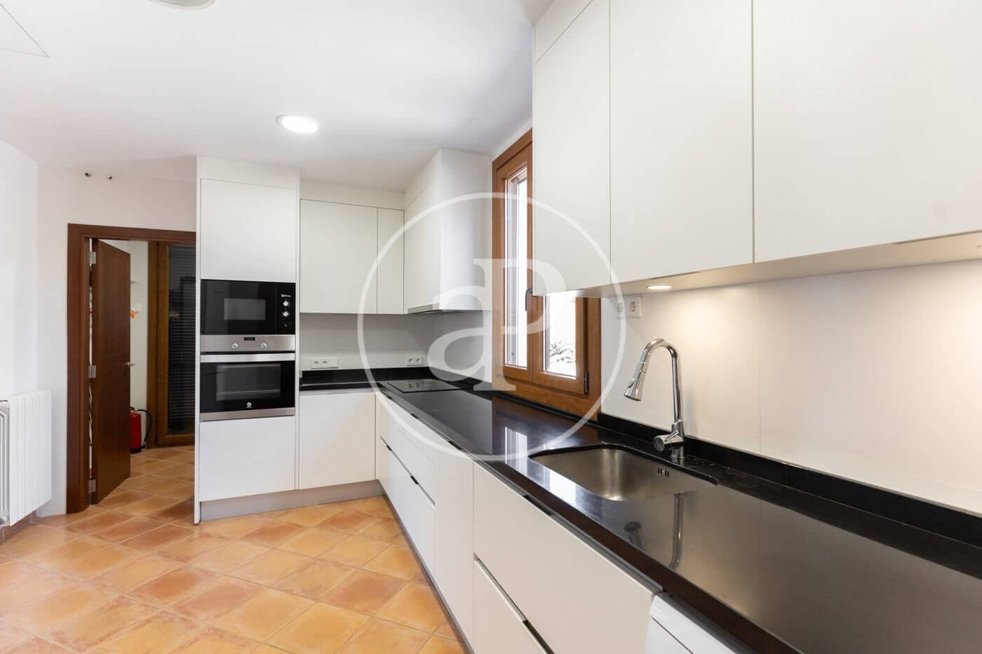 4 bedroom Villa for rent in Palma de Mallorca with pool - € 4,900 (Ref: 9485299)