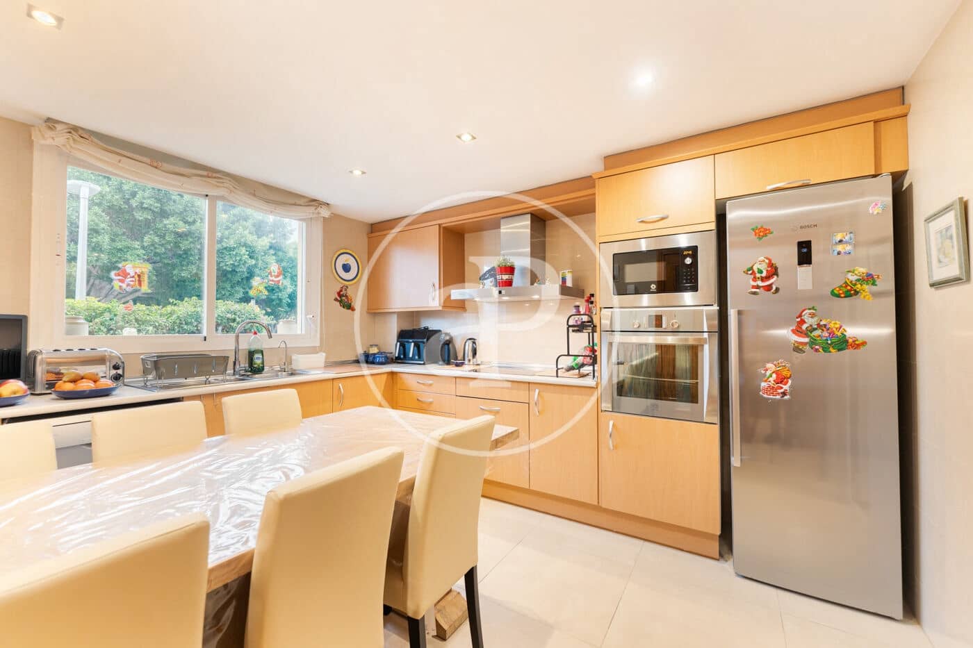 5 bedroom Villa for sale in Son Ferriol - € 670,000 (Ref: 9488353)