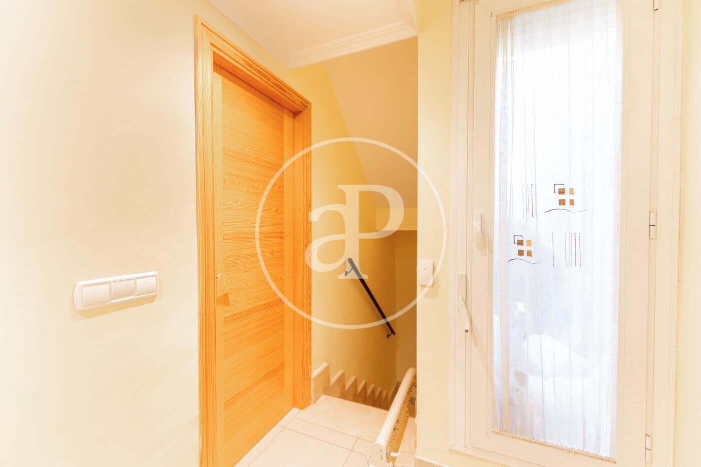 5 bedroom Villa for sale in Son Ferriol - € 670,000 (Ref: 9488353)