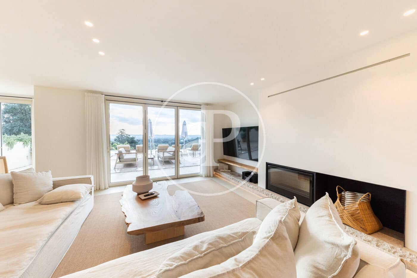 4 quarto Moradia para venda em Buger com piscina - 3 300 000 € (Ref: 9491458)