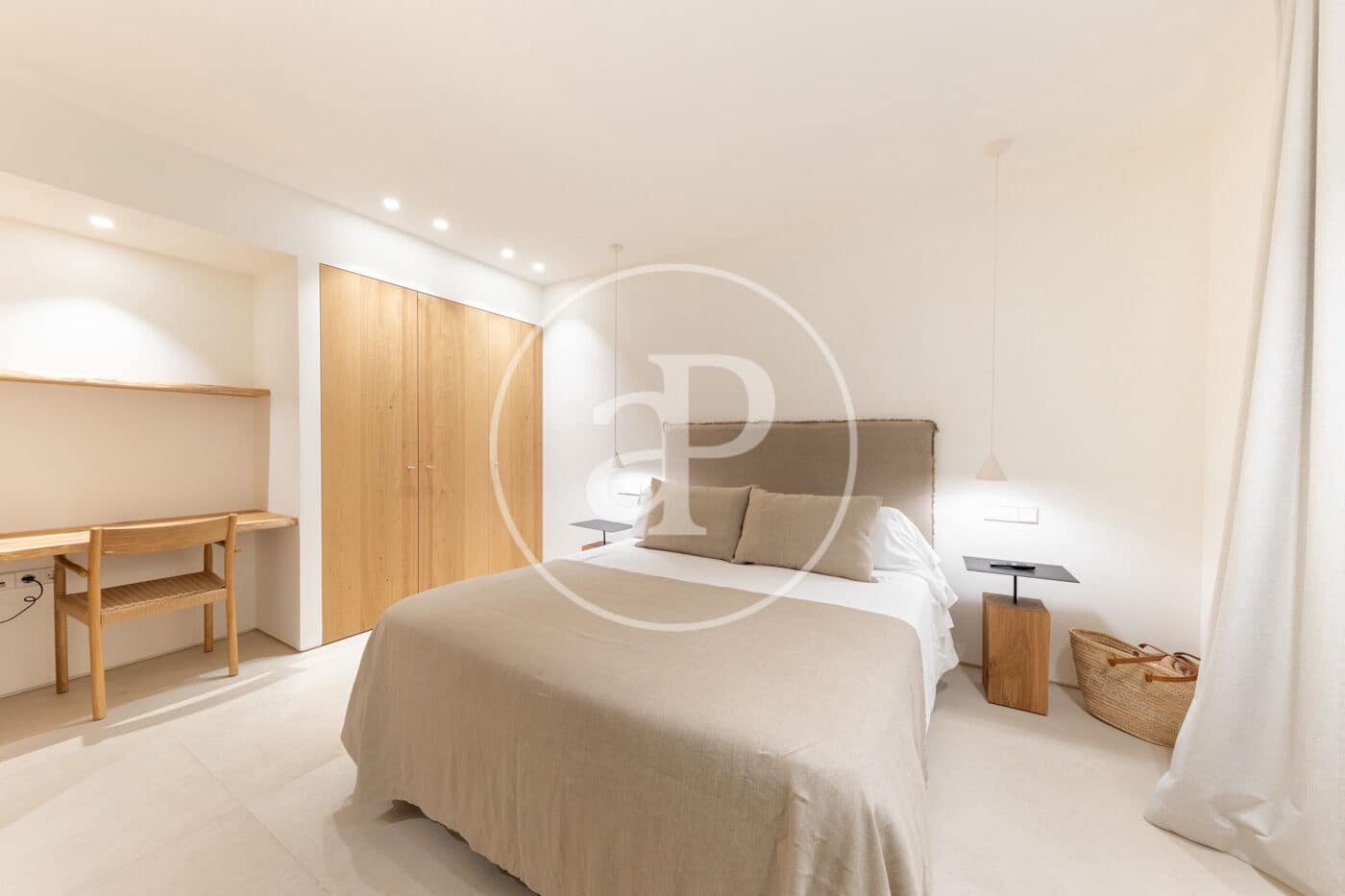 4 quarto Moradia para venda em Buger com piscina - 3 300 000 € (Ref: 9491458)