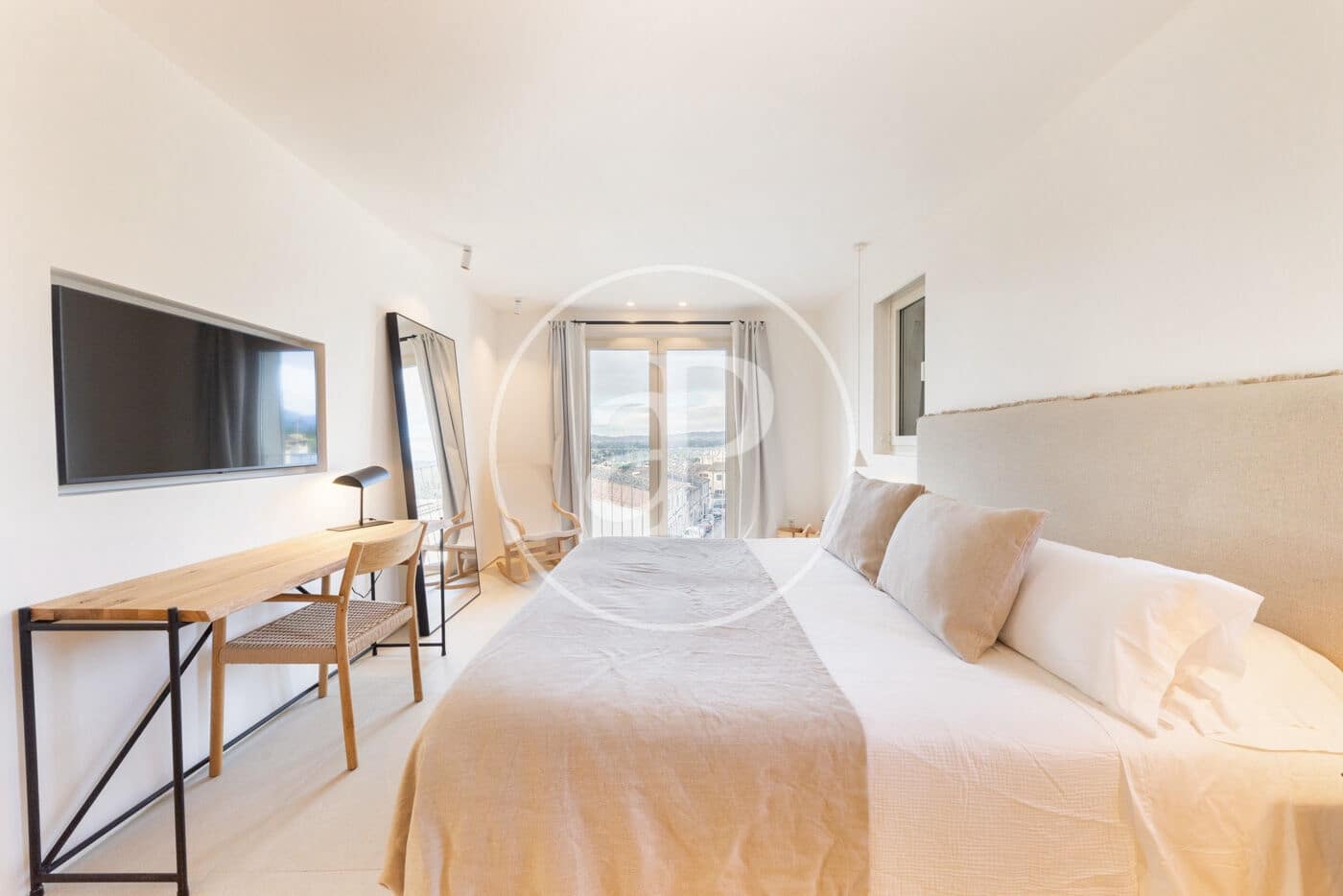 4 quarto Moradia para venda em Buger com piscina - 3 300 000 € (Ref: 9491458)