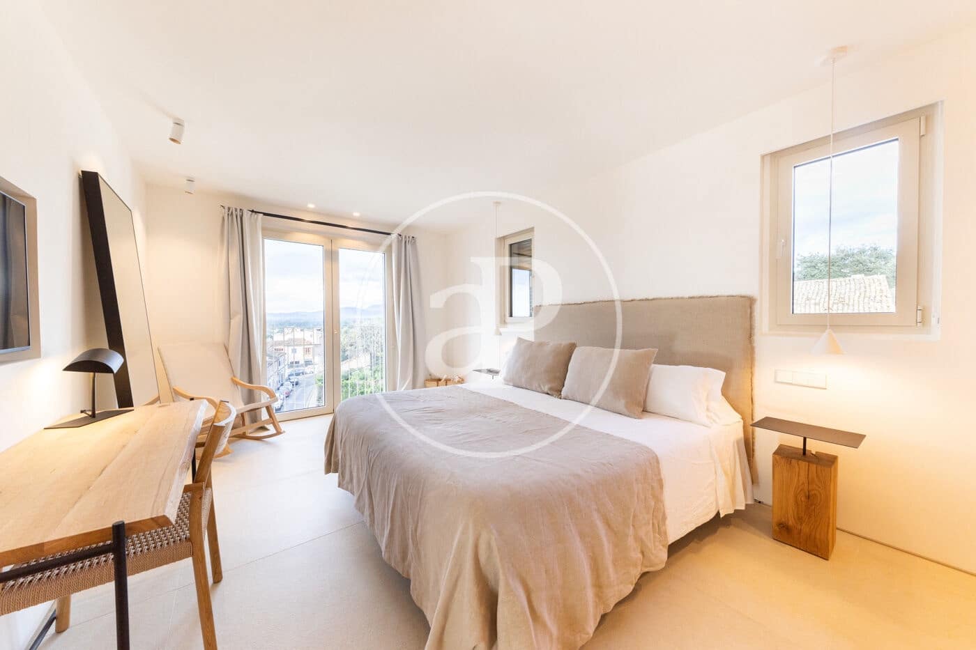 4 quarto Moradia para venda em Buger com piscina - 3 300 000 € (Ref: 9491458)