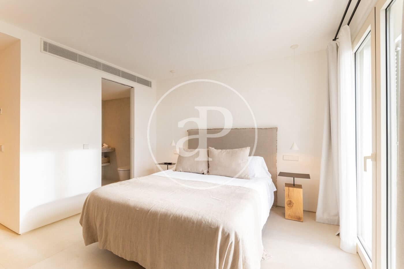 4 quarto Moradia para venda em Buger com piscina - 3 300 000 € (Ref: 9491458)