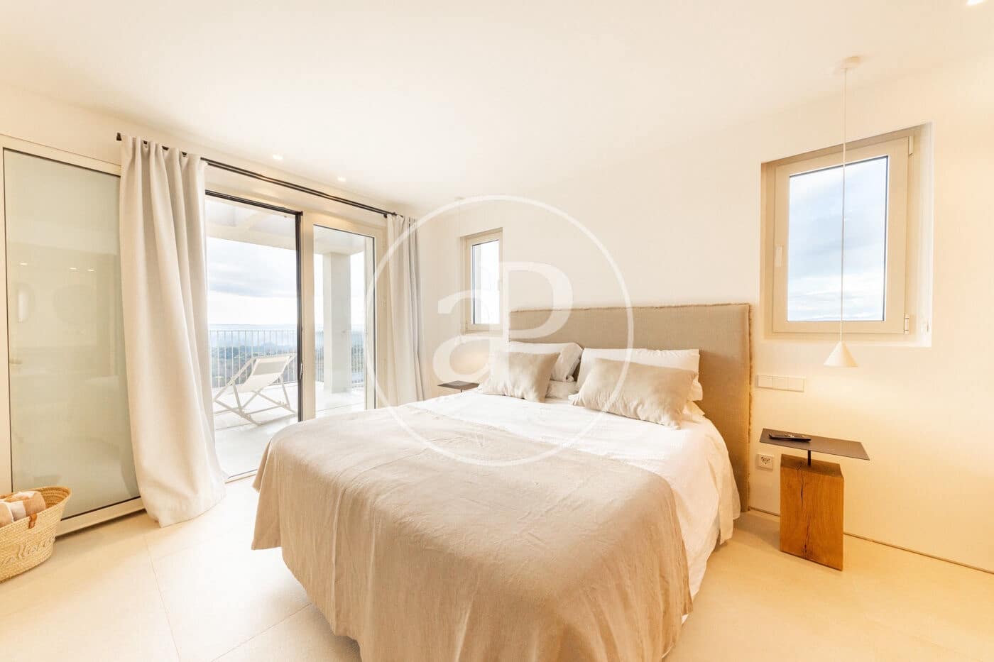 4 quarto Moradia para venda em Buger com piscina - 3 300 000 € (Ref: 9491458)