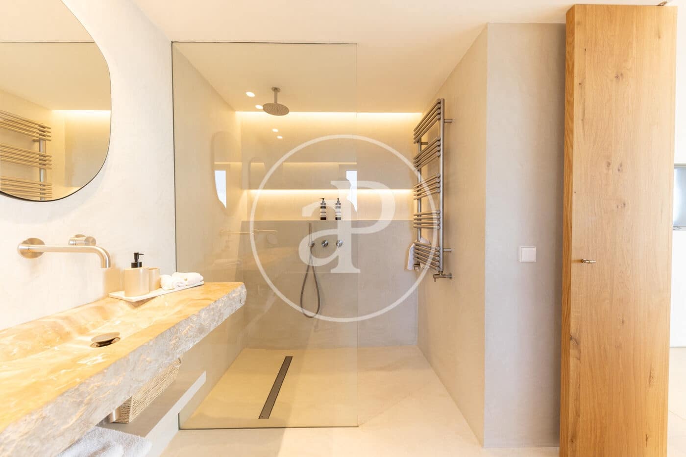 4 quarto Moradia para venda em Buger com piscina - 3 300 000 € (Ref: 9491458)