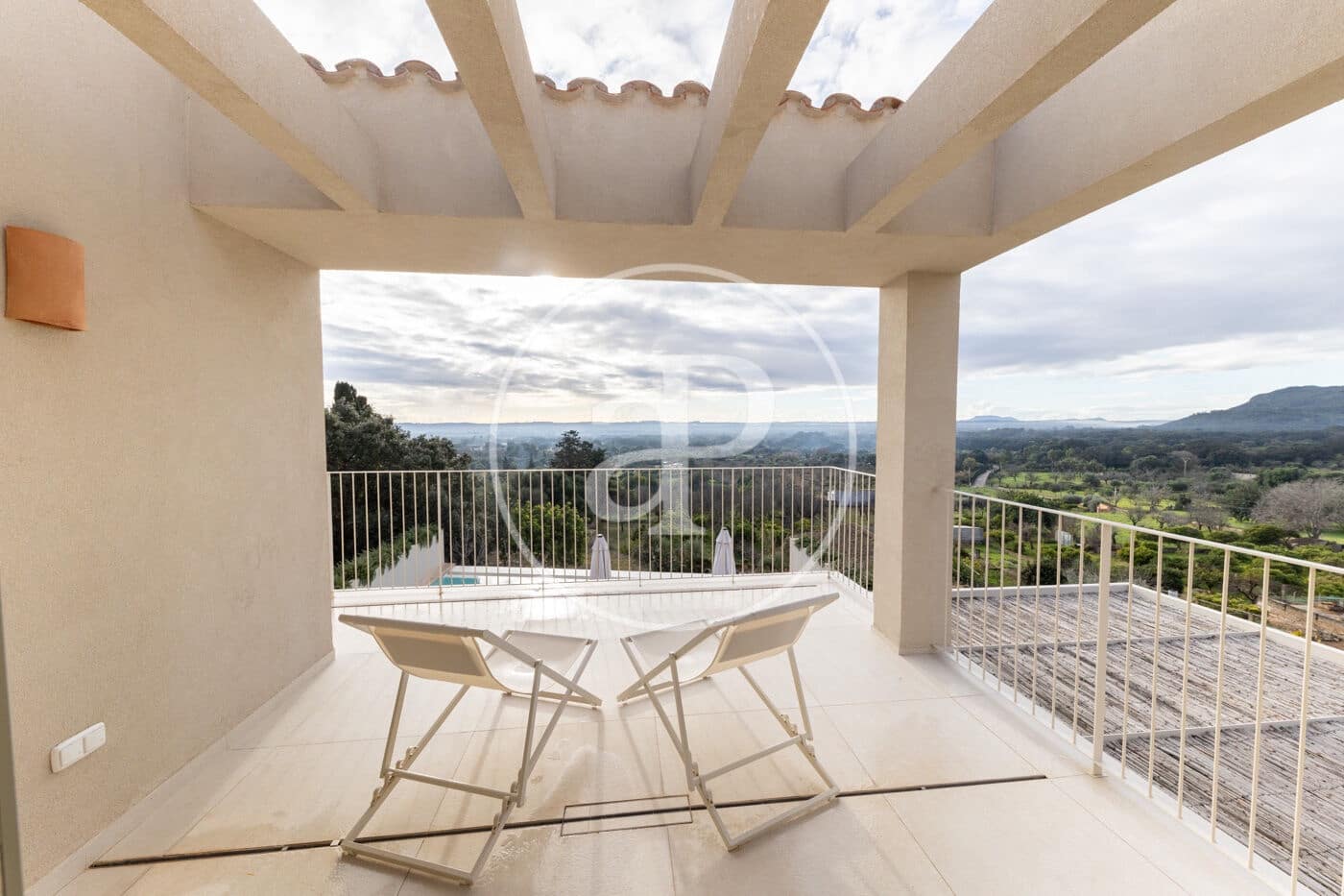 4 quarto Moradia para venda em Buger com piscina - 3 300 000 € (Ref: 9491458)