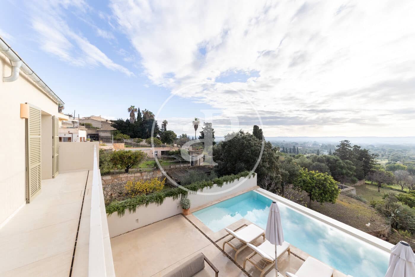 4 quarto Moradia para venda em Buger com piscina - 3 300 000 € (Ref: 9491458)