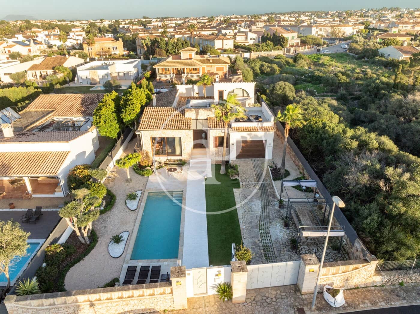 4 bedroom Villa for sale in Sa Torre (Llucmajor) with pool - € 2,480,000 (Ref: 9504312)