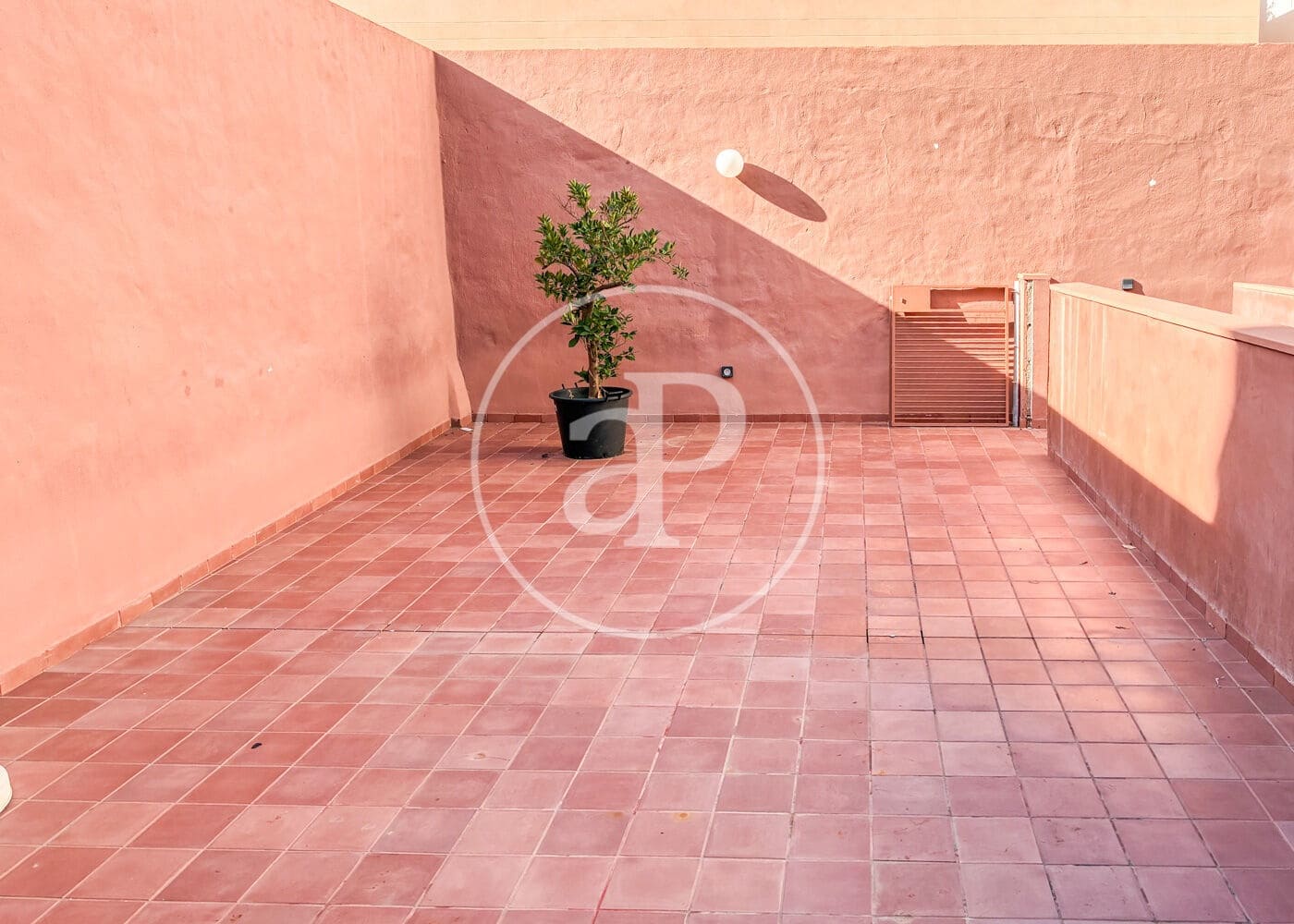 2 makuuhuone Huoneisto vuokrattavana paikassa Palma de Mallorca mukana uima-altaan - 2 000 € (Ref: 9525666)