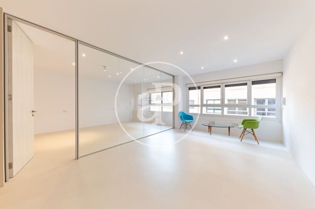 Appartement de 1 chambre à louer à Plaça dels Patins, Palma de Mallorca - 1 450 € (Ref: 9535957)