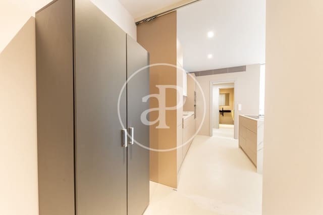 Appartement de 1 chambre à louer à Plaça dels Patins, Palma de Mallorca - 1 450 € (Ref: 9535957)