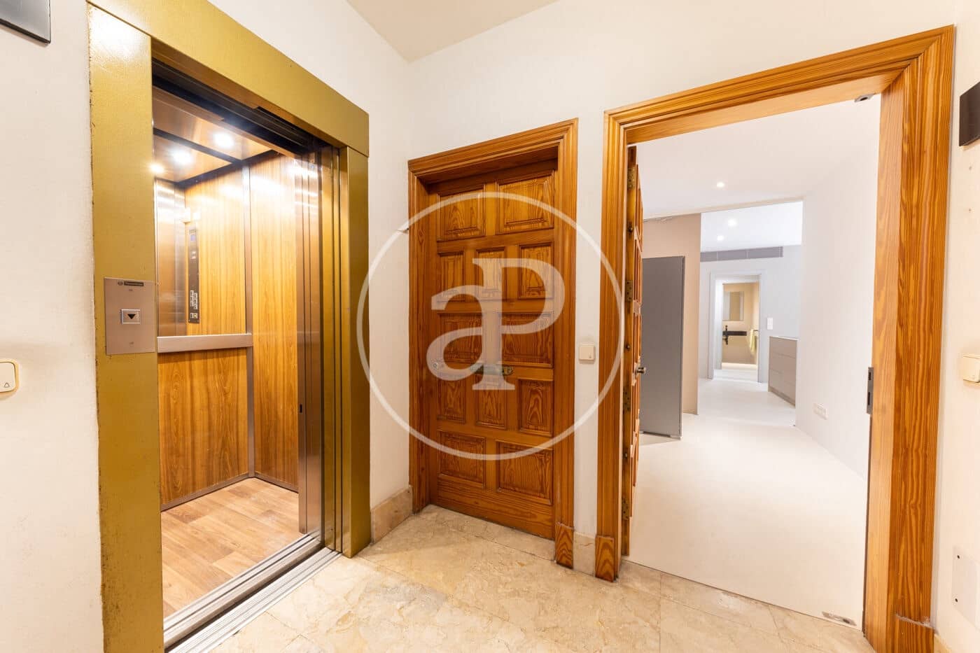 Appartement de 1 chambre à louer à Palma de Mallorca - 1 450 € (Ref: 9535957)