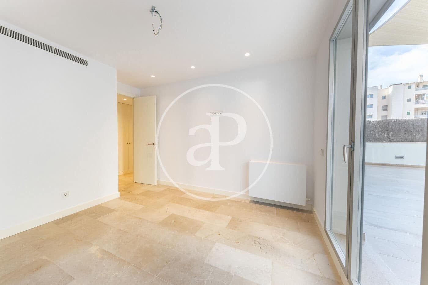 Appartement de 4 chambres à louer à Palma de Mallorca - 3 000 € (Ref: 9535958)