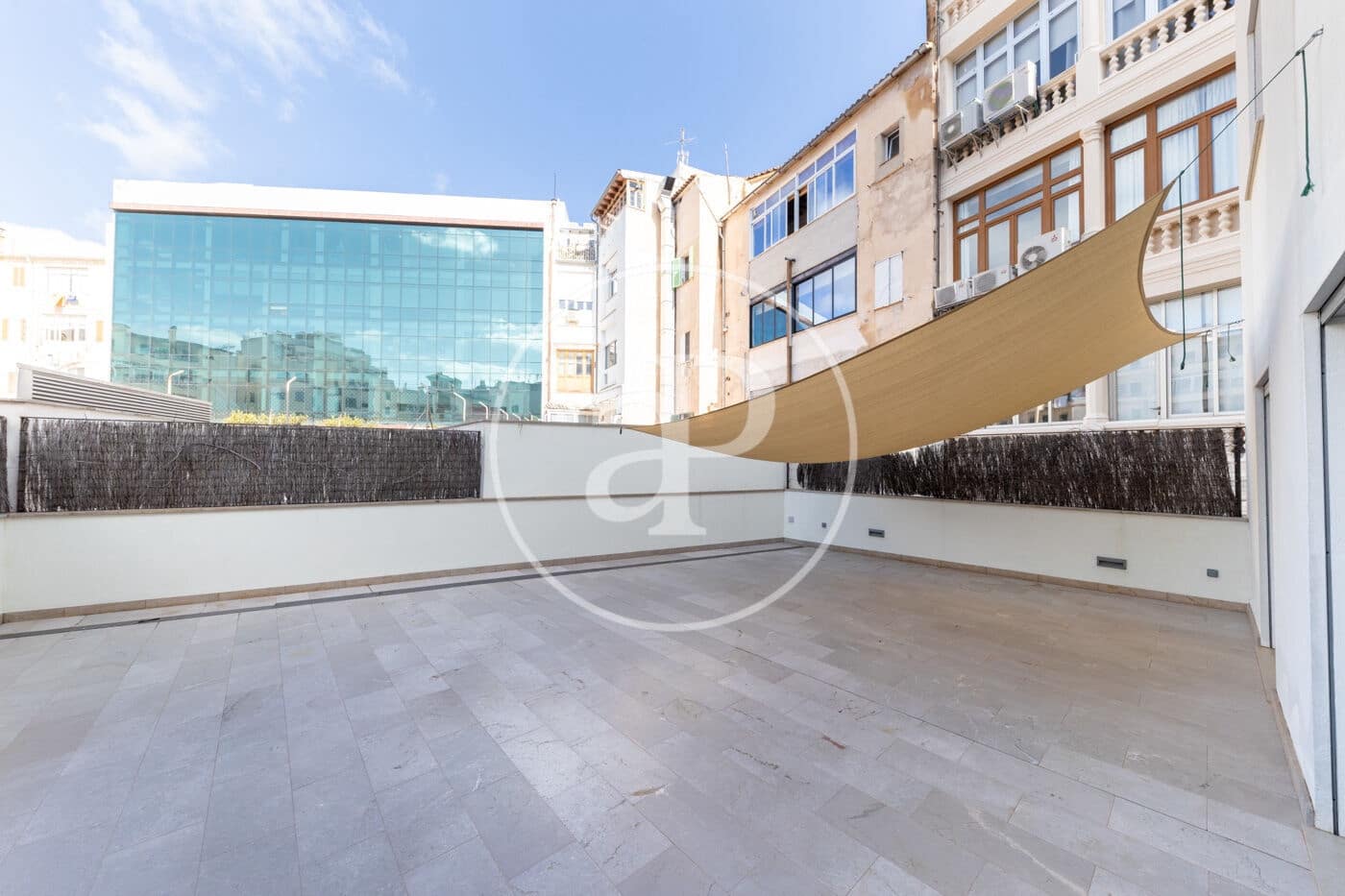 Appartement de 4 chambres à louer à Palma de Mallorca - 3 000 € (Ref: 9535958)