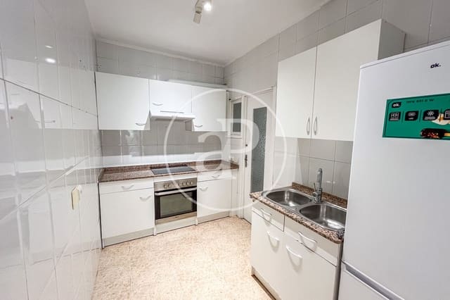 3 bedroom Apartment for rent in Santa Catalina, Palma de Mallorca - € 1,500 (Ref: 9543653)