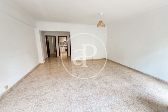 3 bedroom Apartment for rent in Santa Catalina, Palma de Mallorca - € 1,500 (Ref: 9543653)