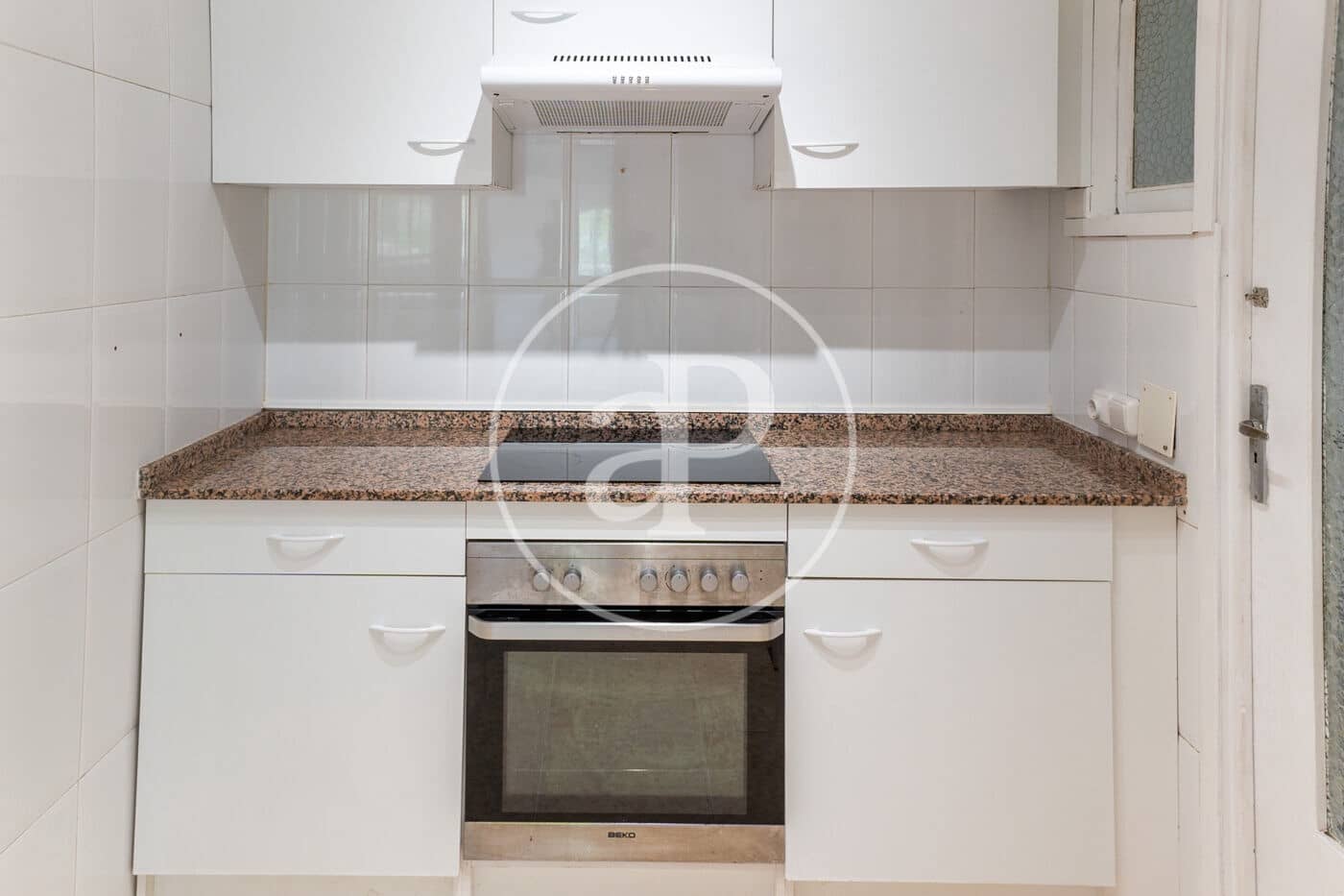 3 bedroom Apartment for rent in Palma de Mallorca - € 1,500 (Ref: 9543653)
