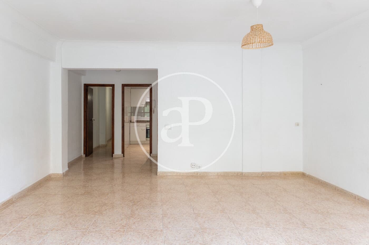 3 bedroom Apartment for rent in Palma de Mallorca - € 1,500 (Ref: 9543653)
